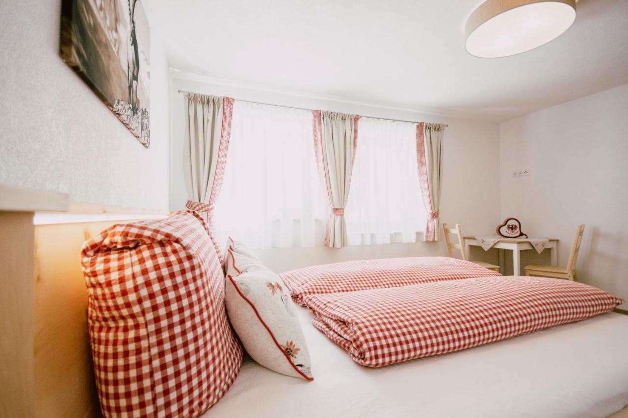 Nedererhof - Ferienwohnung Gamskar Schmirn Luaran gambar